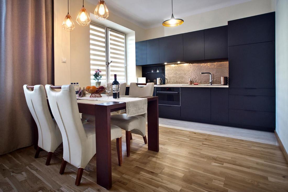 Niepodleglosci Serviced Apartments Varsó Kültér fotó